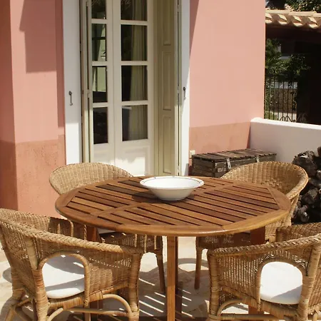 Aemilianus Nest Vakantiehuis *