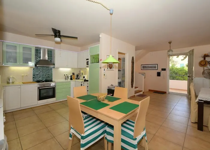 Aemilianus Nest 度假居 Loutra Kounoupelli